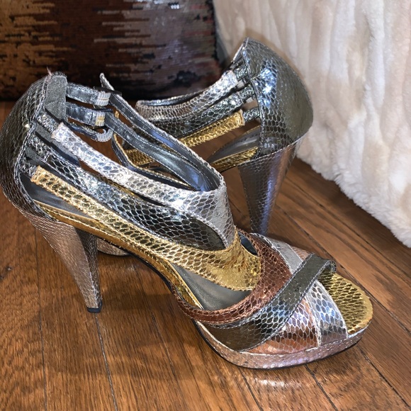 Multi Color Sandals - Picture 2 of 3